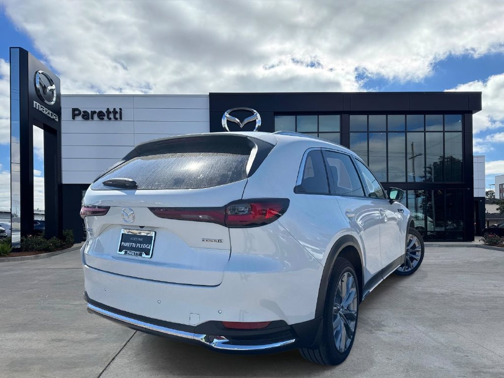 New 2026 Rhodium White Premium Mazda 3.3 Turbo Premium Plus AWD image 6