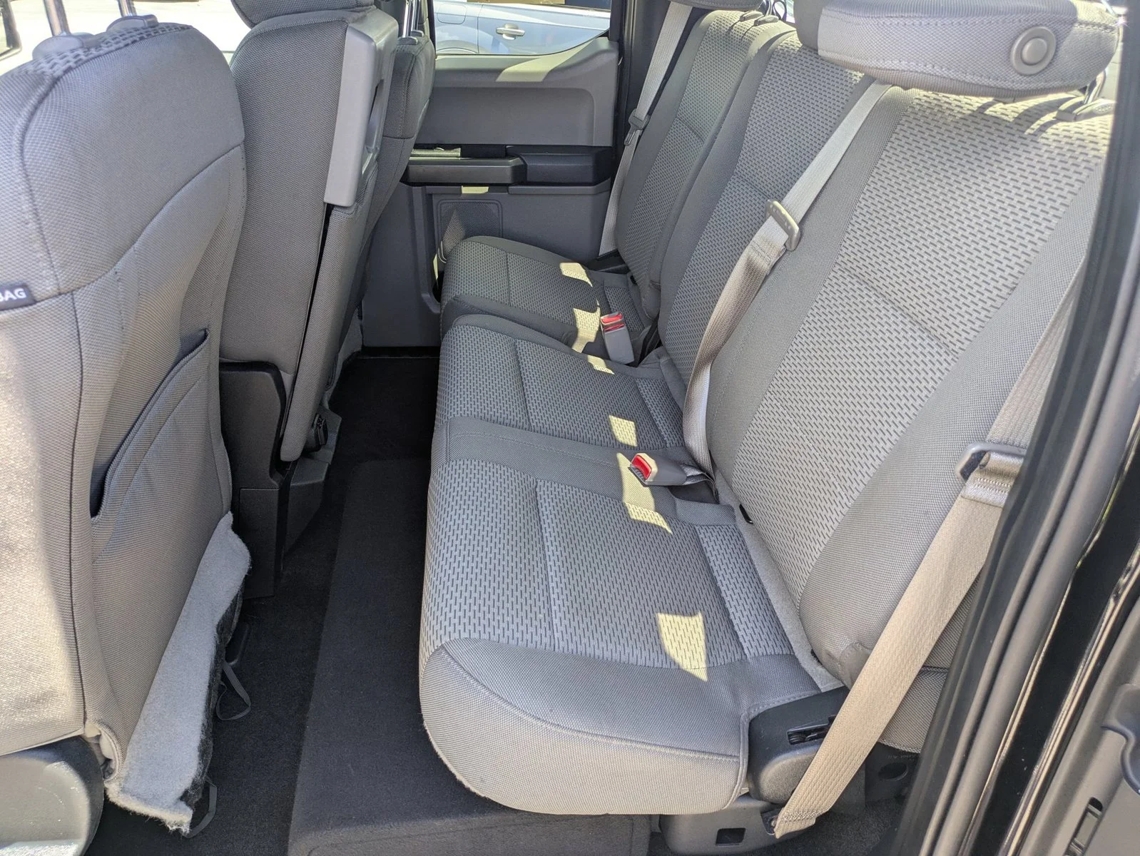 Used 2016 Shadow Black Ford XLT image 16