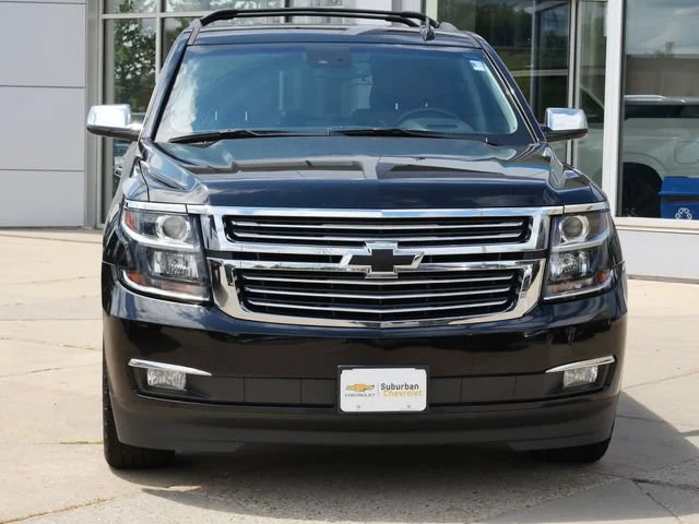 Used 2020 Chevrolet Suburban Premier with VIN 1GNSKJKJ0LR135047 for sale in Eden Prairie, Minnesota