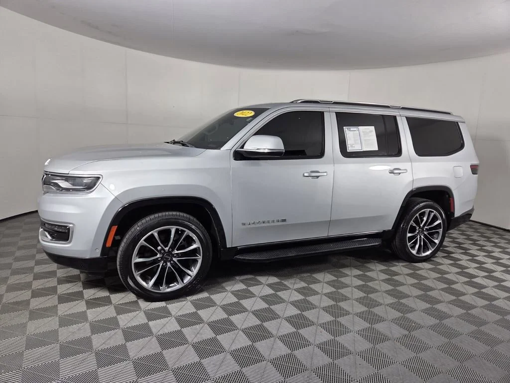 Used 2022 Silver Zynith Jeep Series II image 9