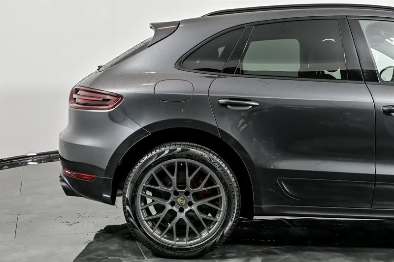 Used 2017 Volcano Grey Metallic Porsche Turbo image 12