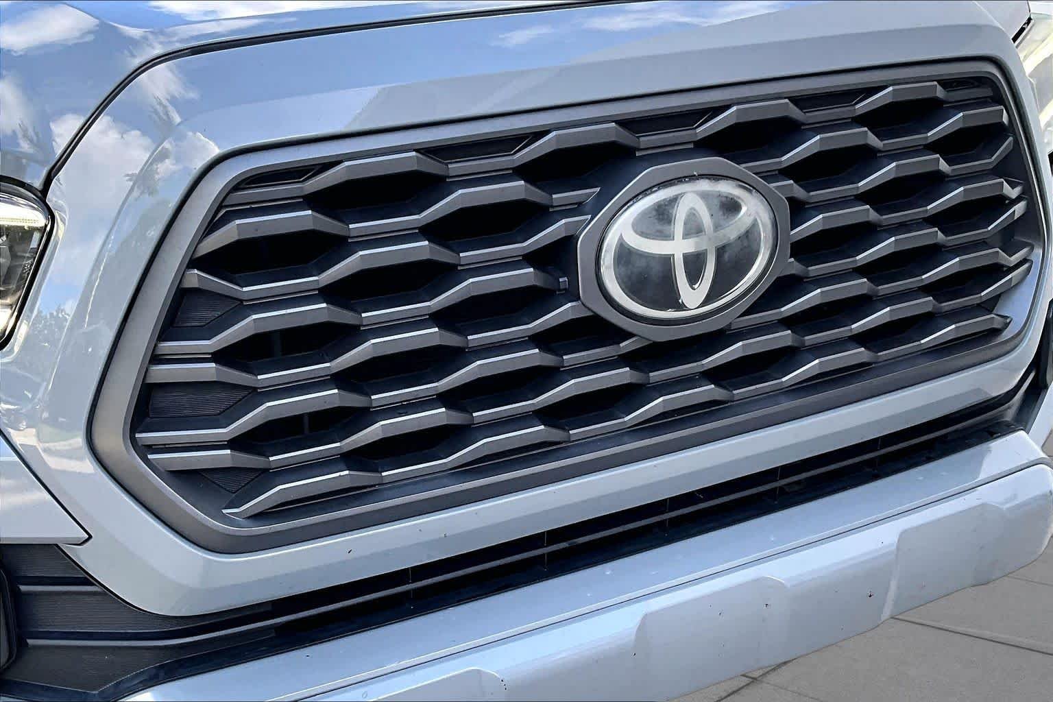 Used 2020 Cement Toyota TRD Sport image 29