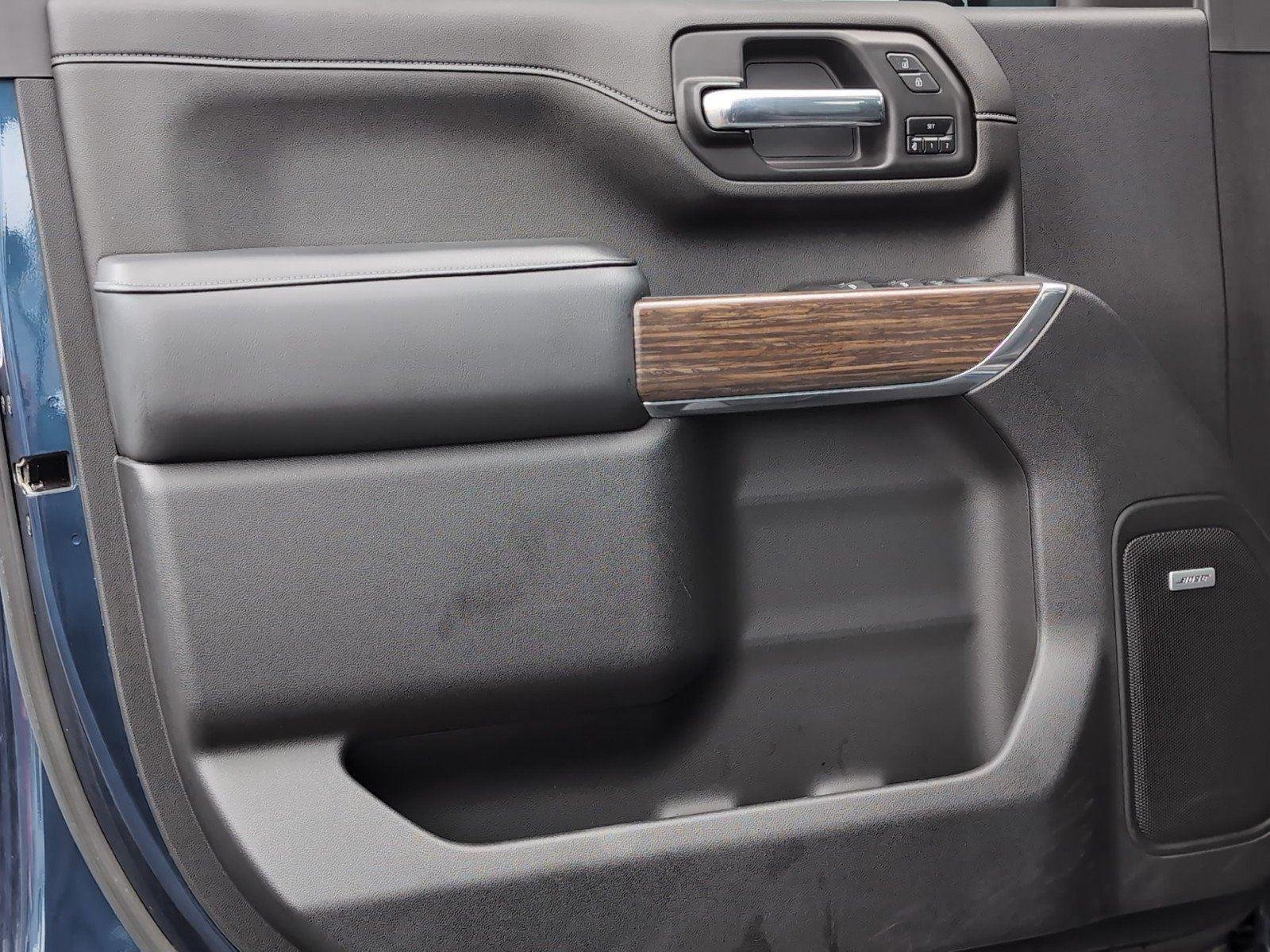 Used 2022 Northsky Blue Metallic Chevrolet High Country image 19