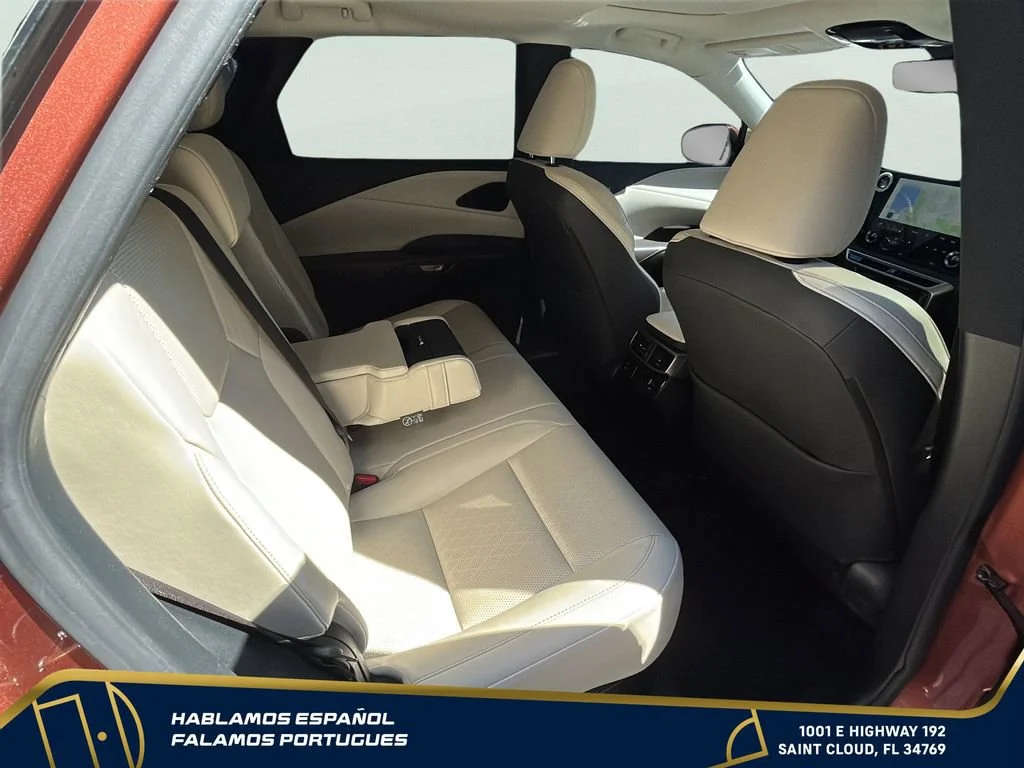 Used 2023  Lexus RX 350 image 30