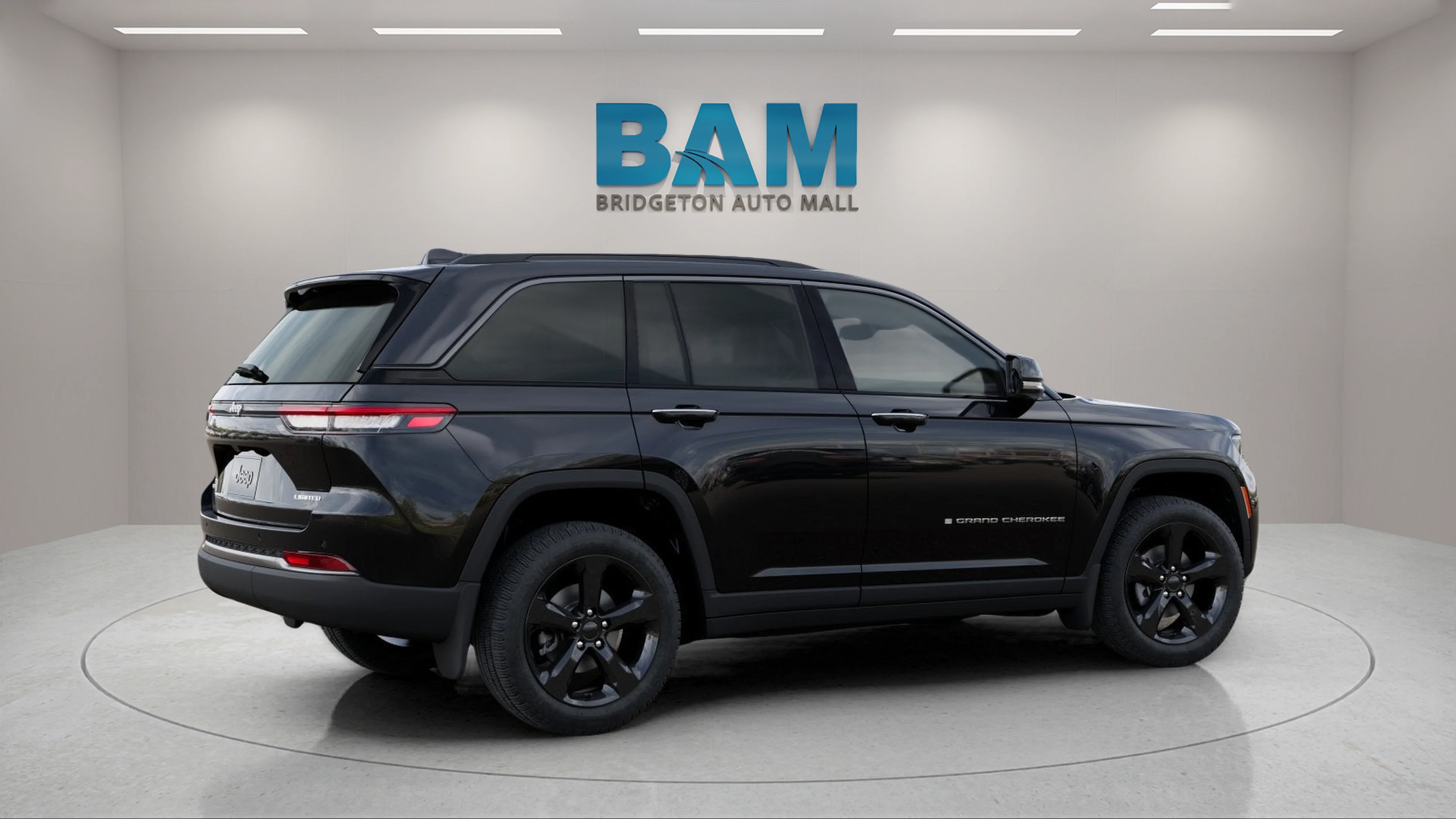 New 2026 Diamond Black Crystal Pearl-Coat Exterior Paint Jeep Limited image 16