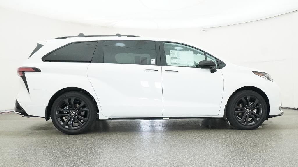 New 2026 Ice Cap Toyota XSE image 13