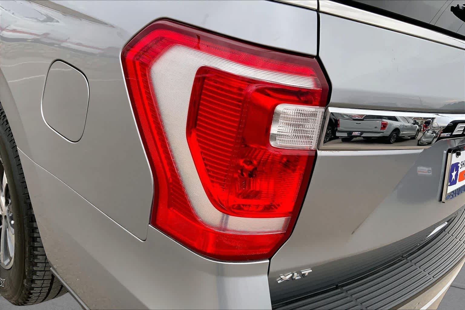 Certified Used 2021 Iconic Silver Ford XLT image 28