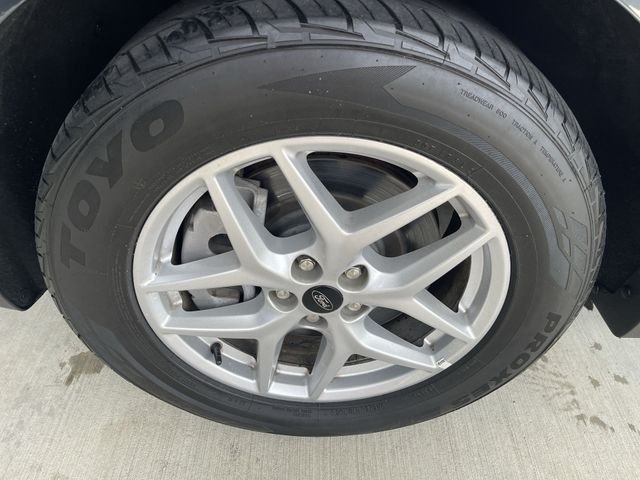 Used 2023 Blue Ford SEL image 10