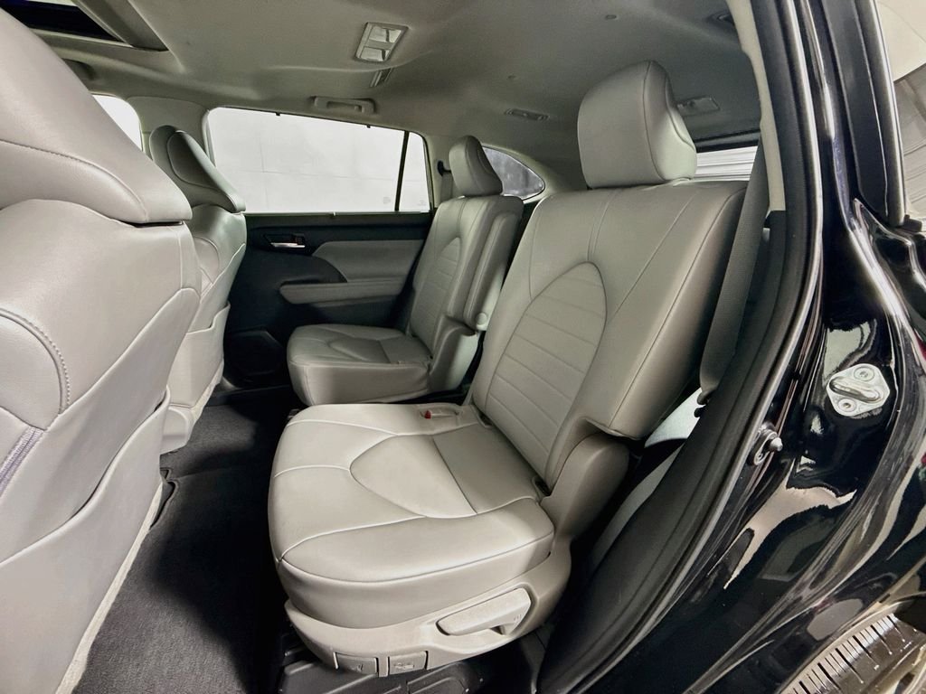 Used 2023 Midnight Black Metallic Toyota XLE image 25