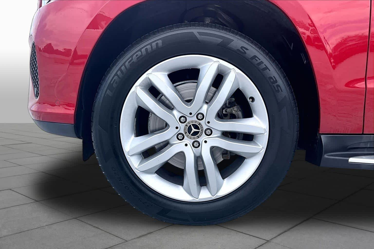 Used 2017 designo Cardinal Red Metallic Mercedes-Benz GLS 450 image 11