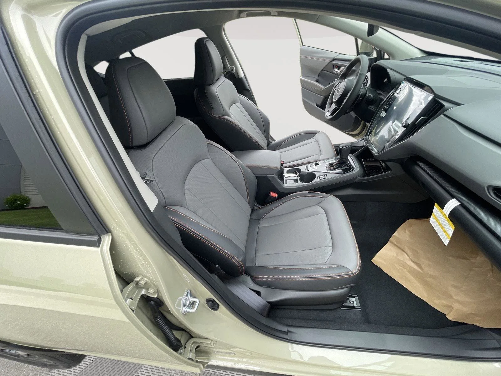 New 2026 Sand Dune Pearl Subaru Limited Hybrid image 28