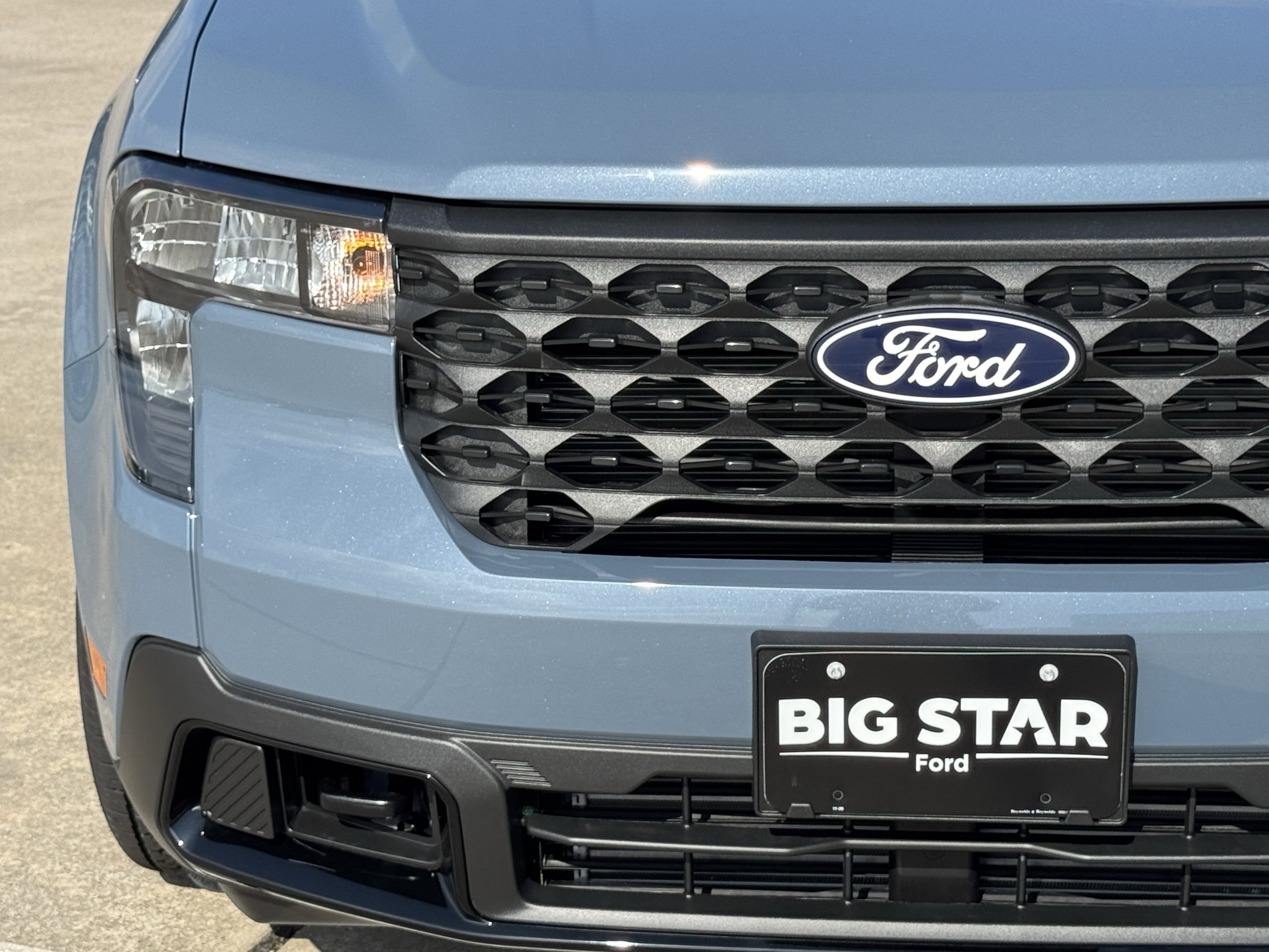 New 2026 Azure Gray Metallic Tri-Coat Ford XLT image 5