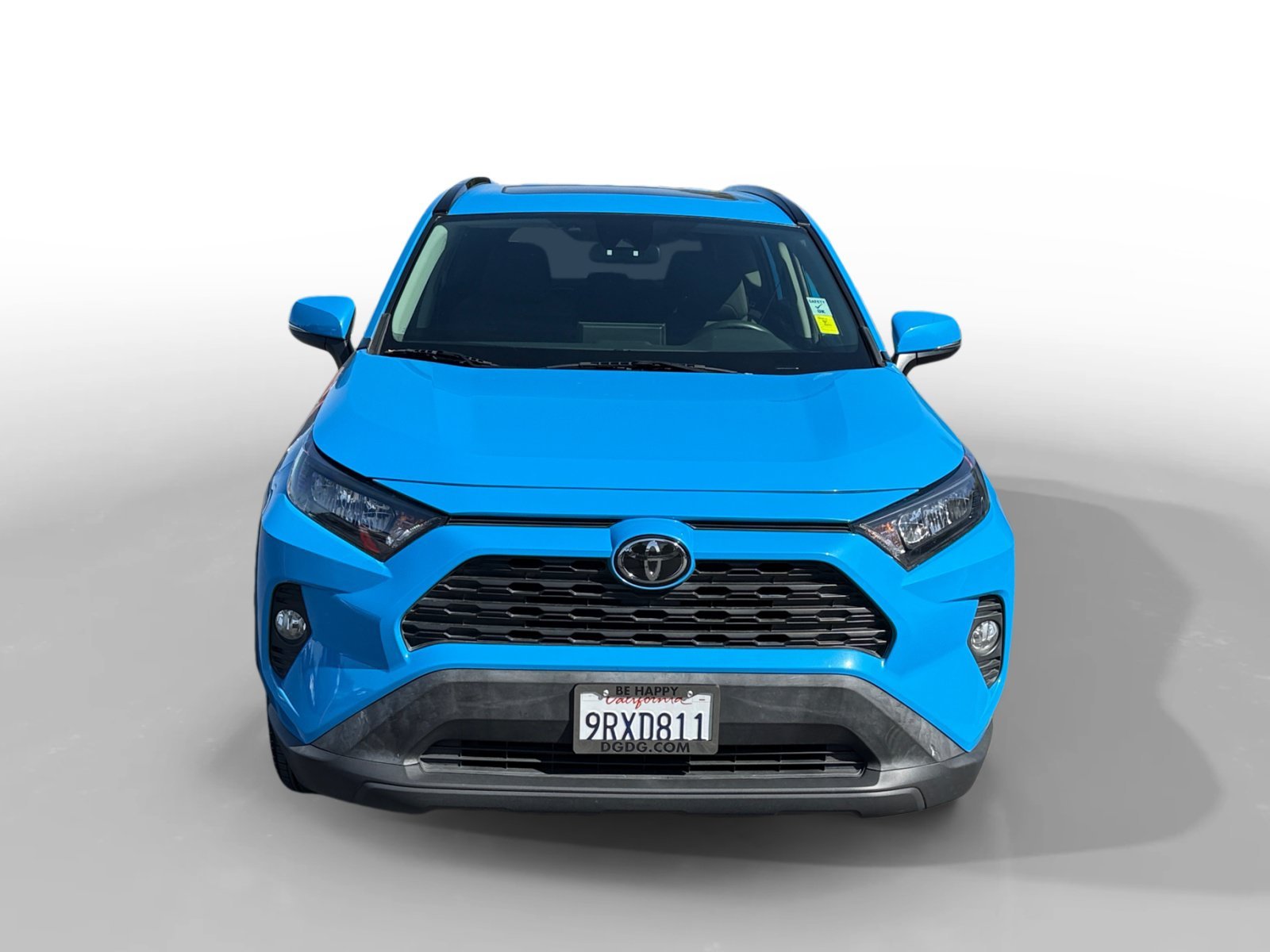 Used 2019 Blue Flame Toyota XLE image 8