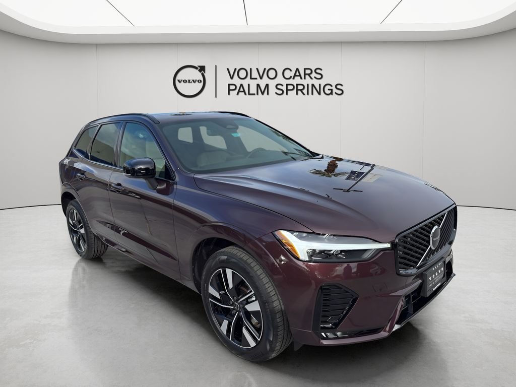 2026 Volvo XC60 B5 Core Dark AWD's photo
