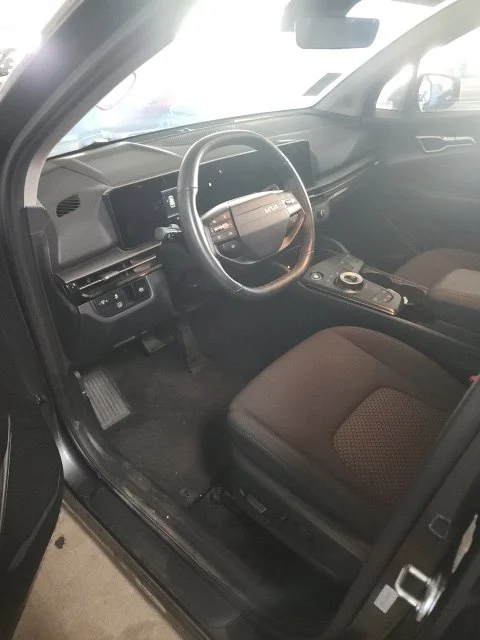 Used 2026  Kia S image 6