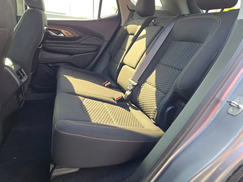 Used 2021 Gray GMC SLE image 15