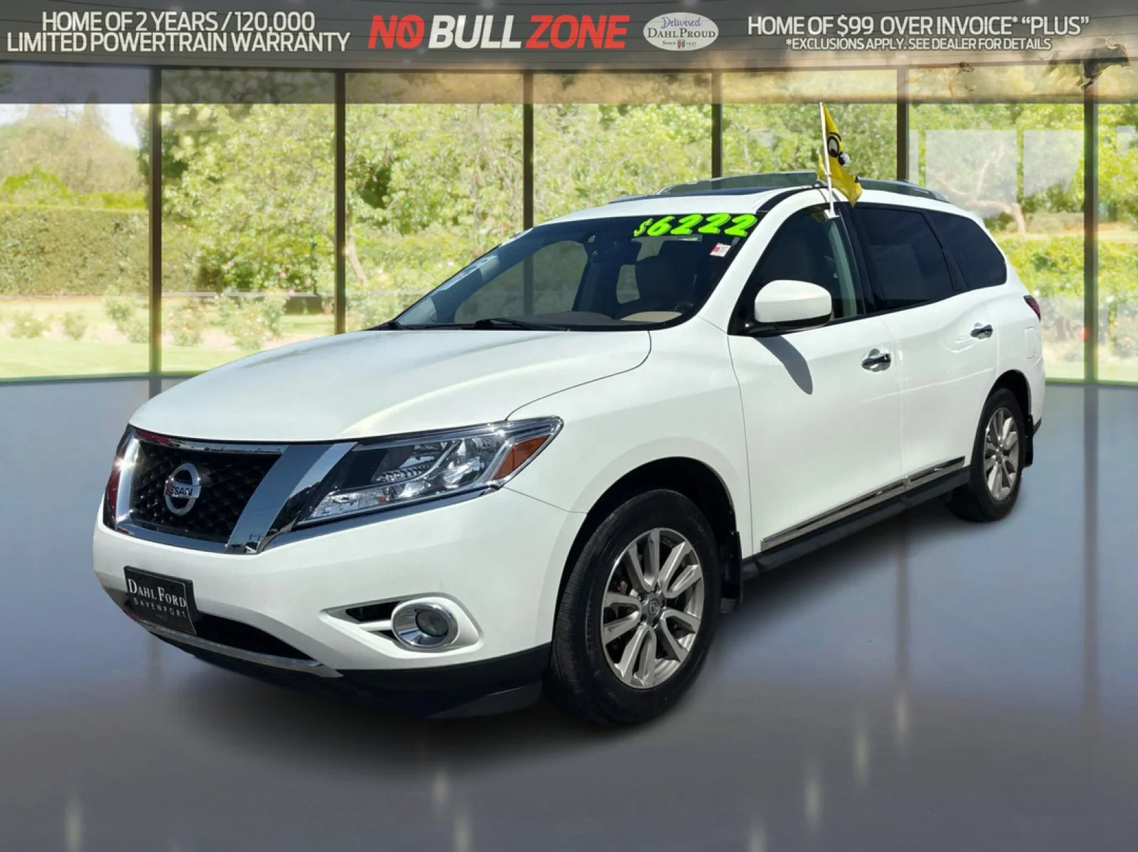 Used 2014 WHITE Nissan SL image 1