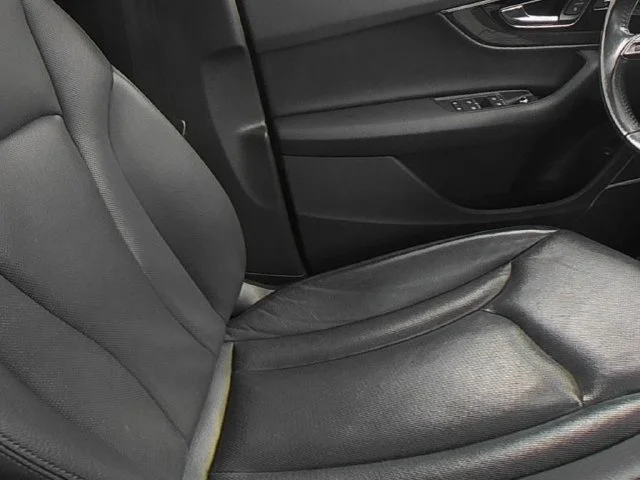 Used 2019 Silver Audi 55 Prestige image 37