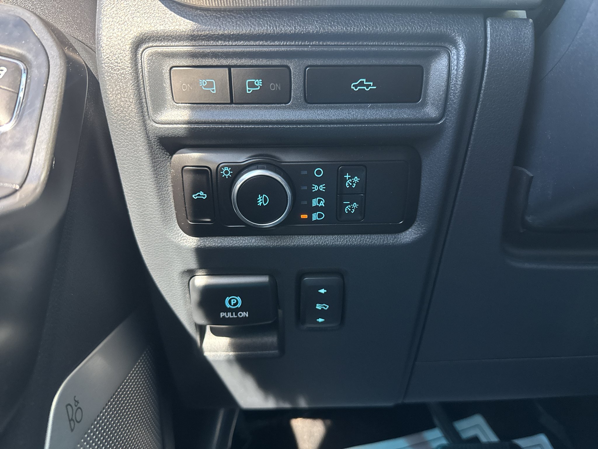 Used 2023 Avalanche Ford Raptor image 22