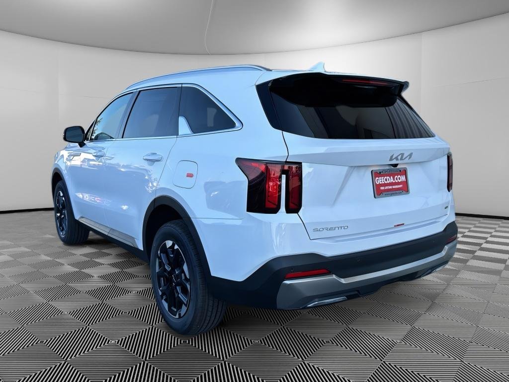 2026 Kia Sorento S - Photo 7
