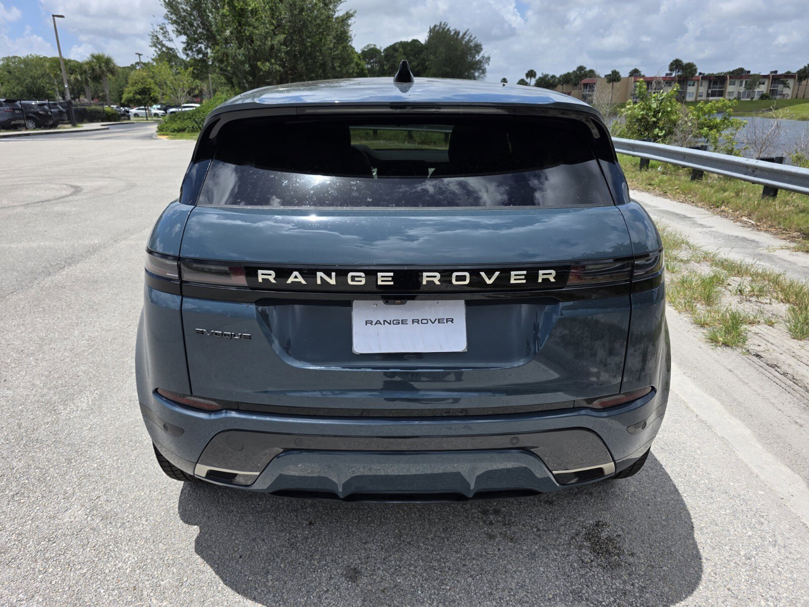 New 2026 Tribeca Blue Land Rover Hoxton Edition image 6