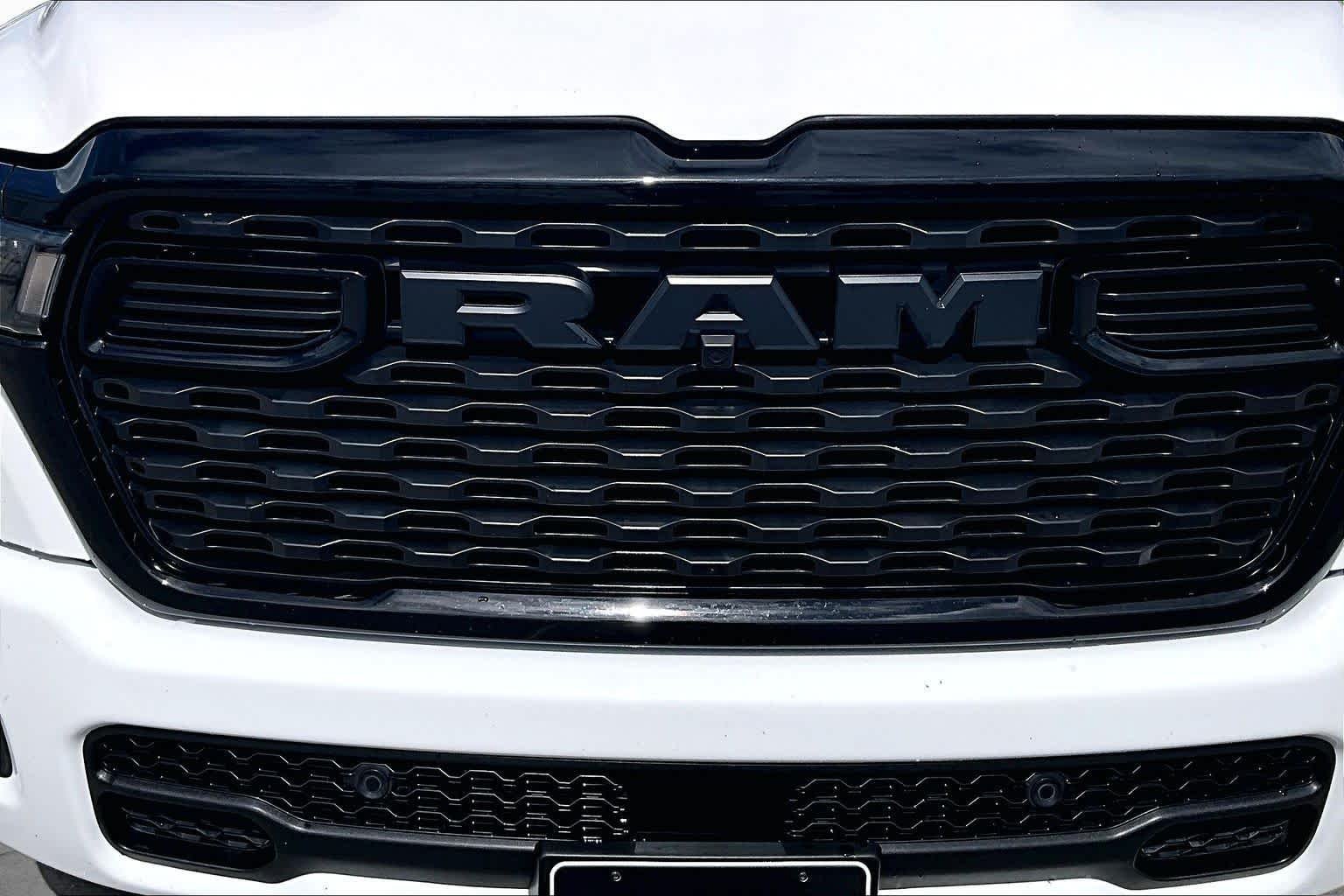 Used 2025 Bright White Clearcoat Ram Big Horn image 29
