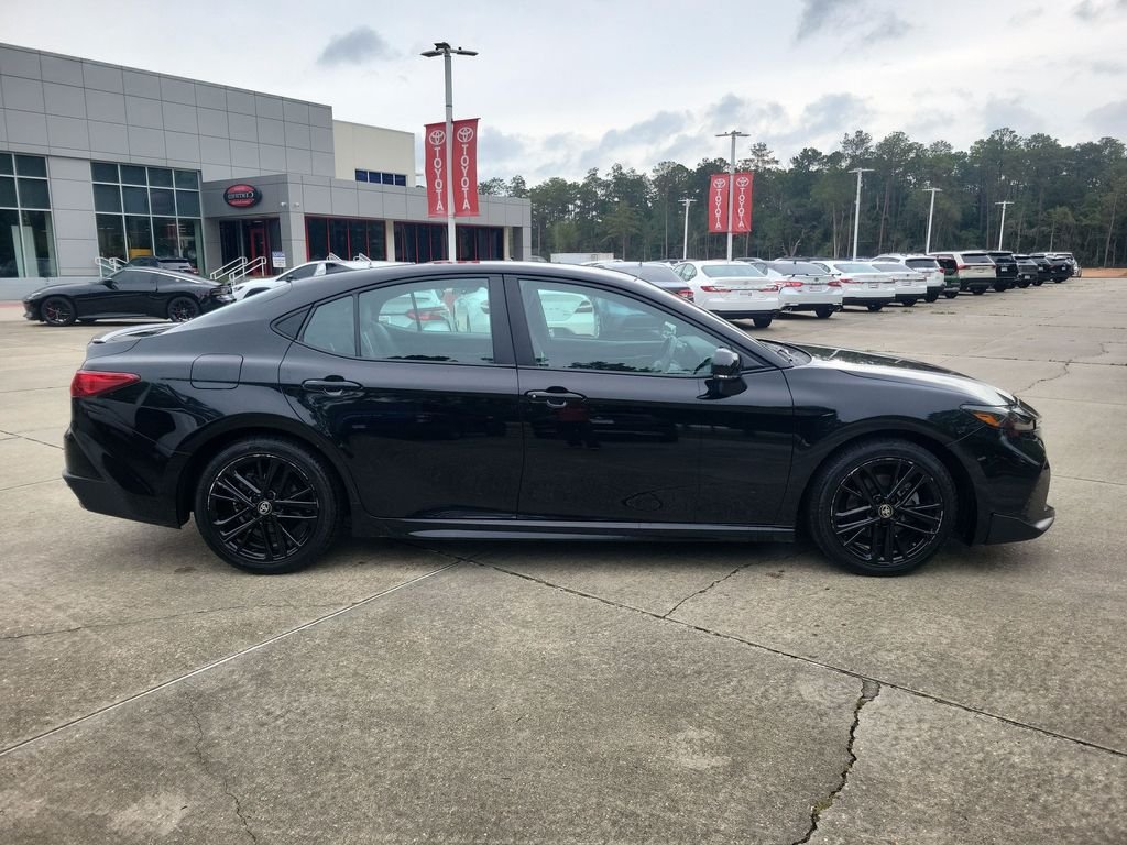 Used 2025  Toyota LE image 8