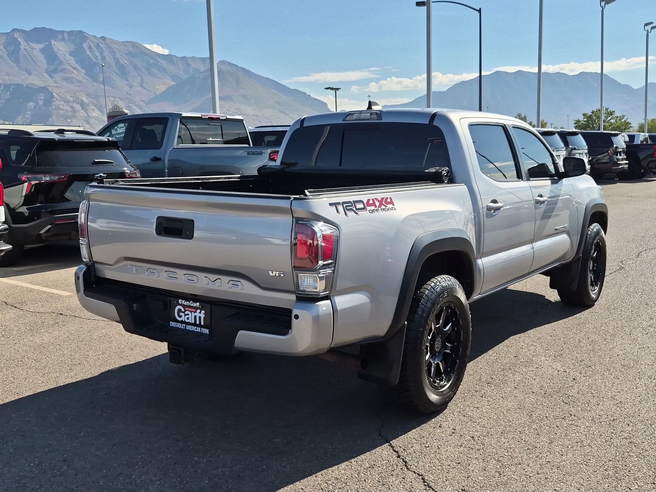 Used 2020 Silver Sky Metallic Toyota SR5 image 3