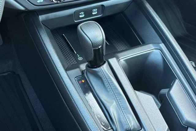 New 2026 Canyon River Blue Metallic Honda SE image 23