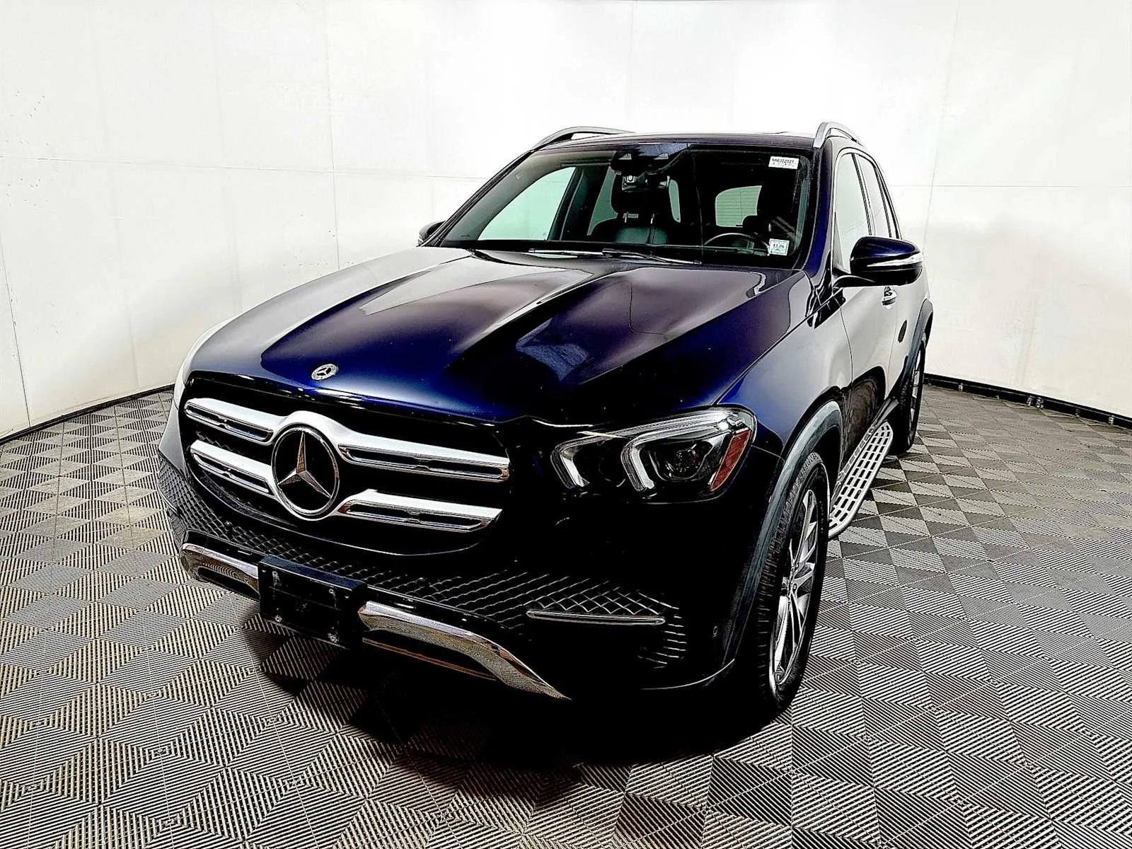 Used 2022 Lunar Blue Metallic Mercedes-Benz GLE 450 image 3