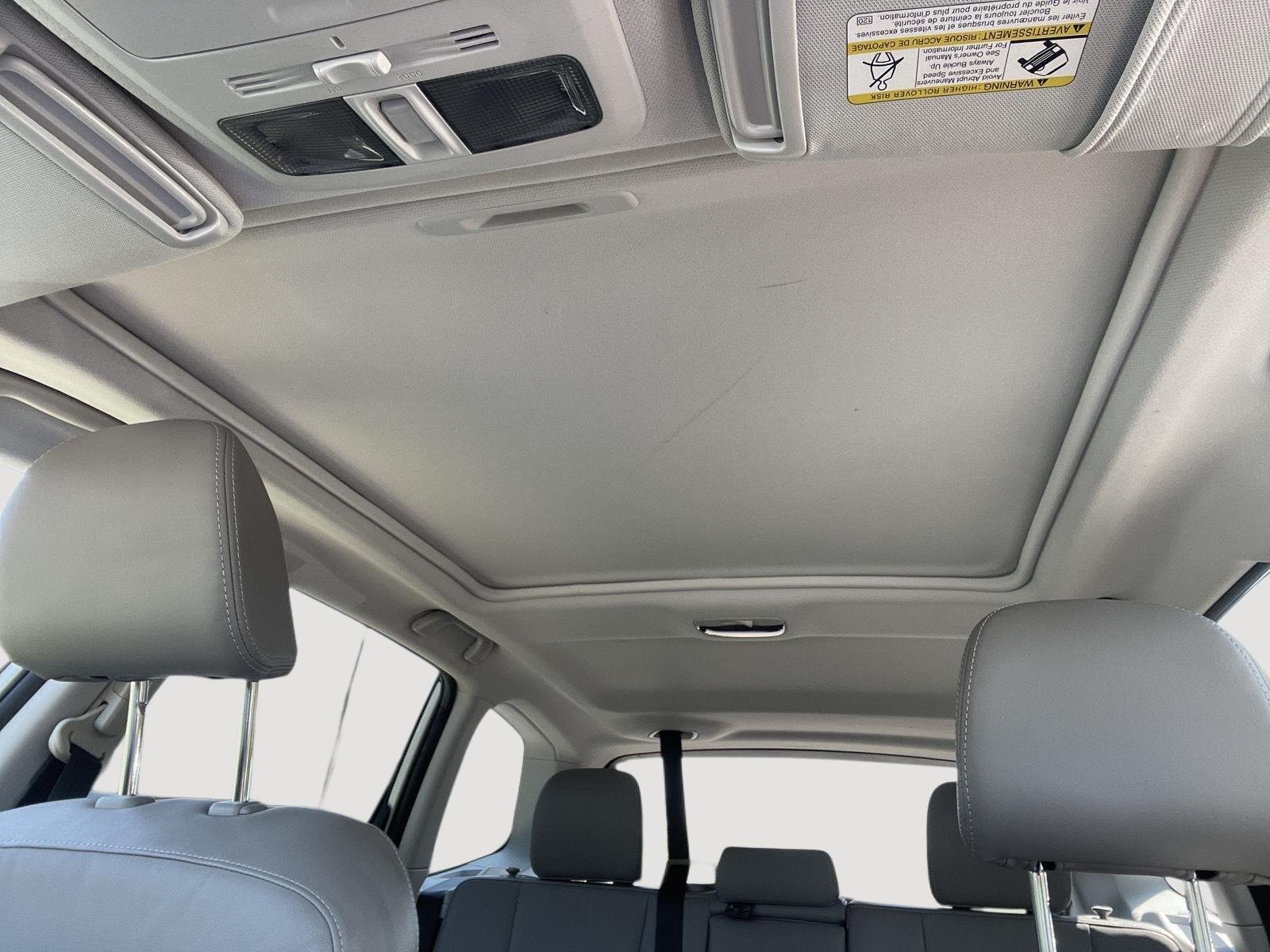 Used 2014 Satin White Pearl Subaru 2.5i Touring image 4