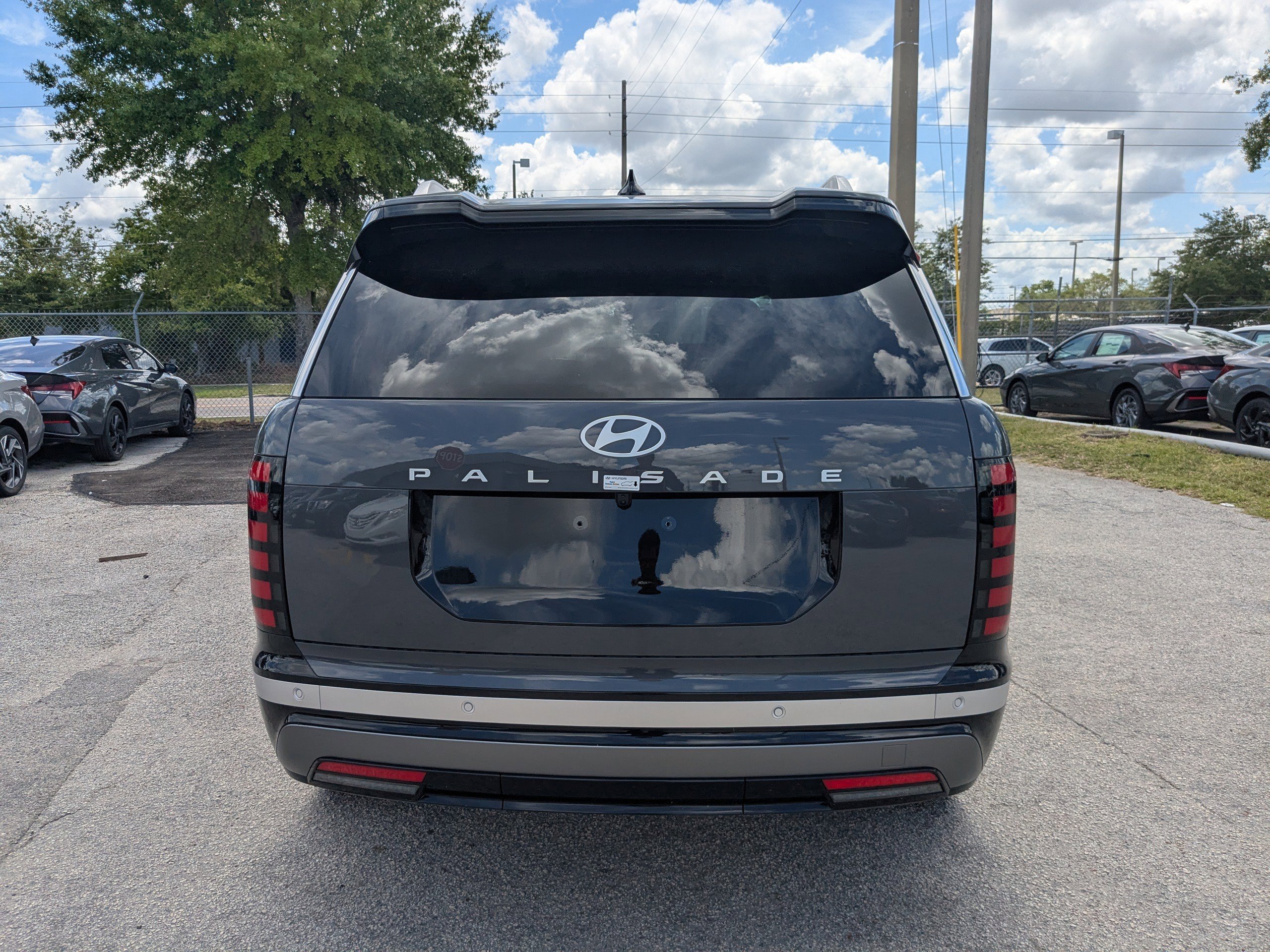 New 2026 Ecotronic Gray Pearl Hyundai Limited FWD image 6