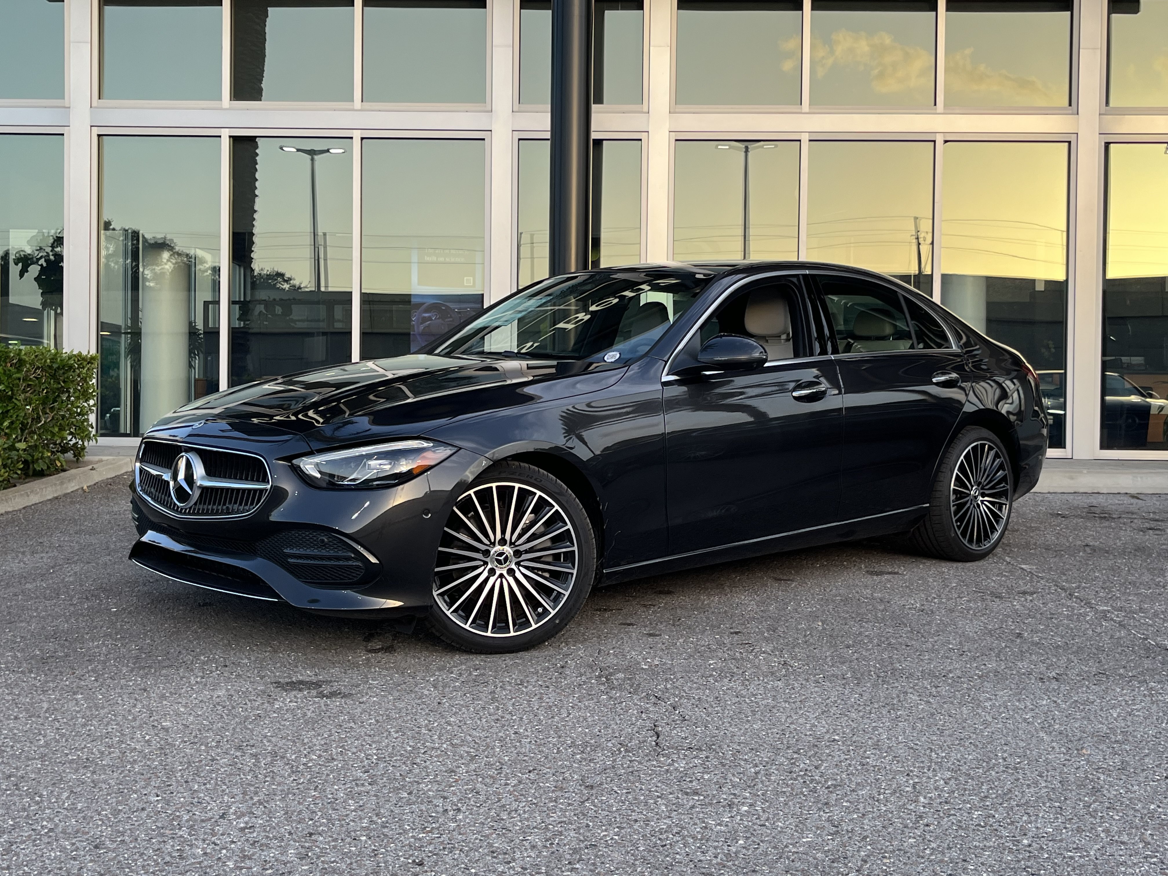 New 2026 GRAPHTIE GREY Mercedes-Benz C 300 image 2