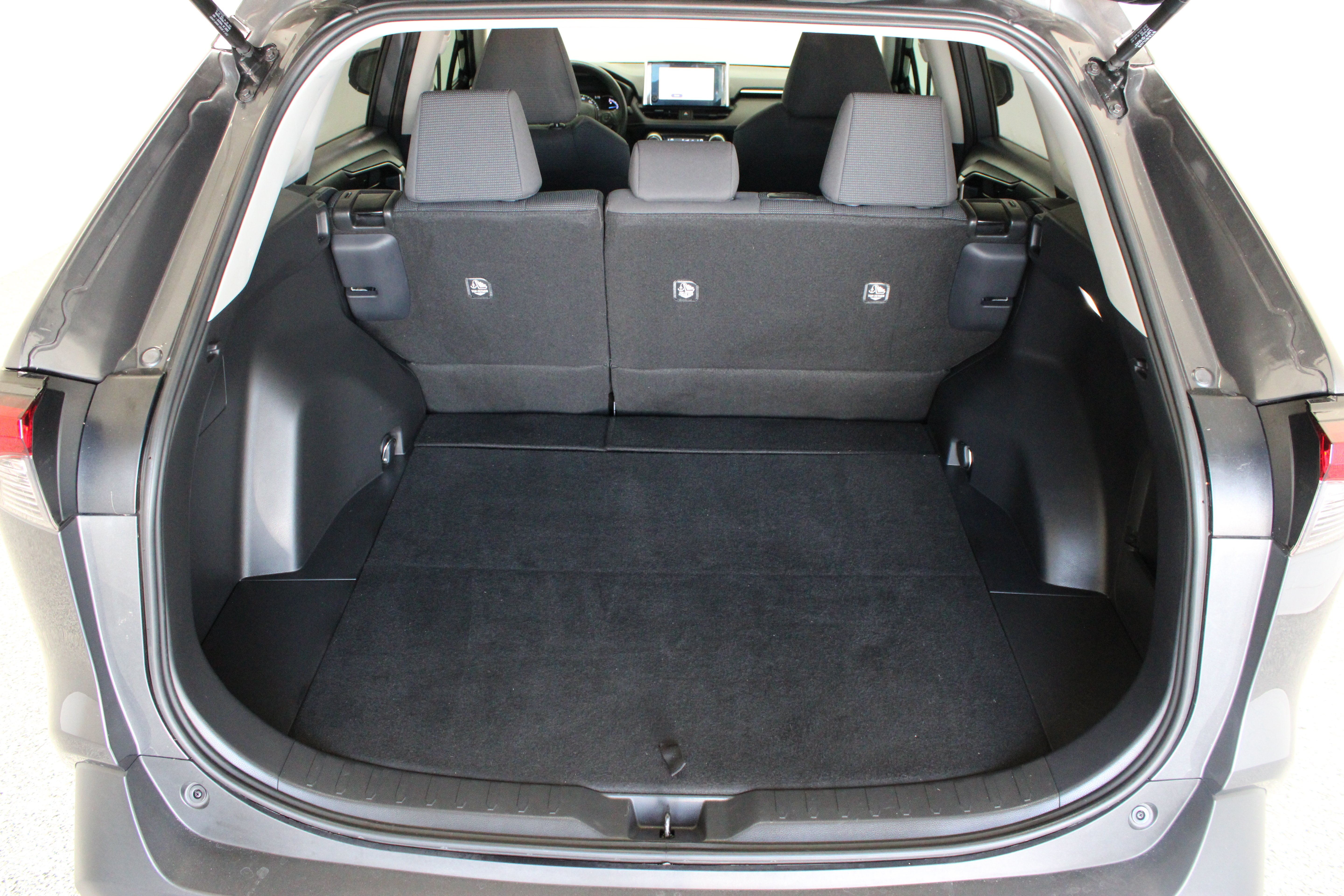 Used 2025 Gray Toyota Hybrid LE image 27