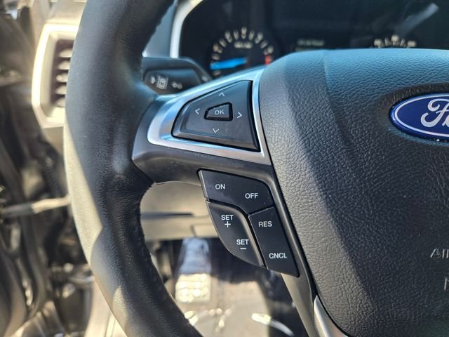 Used 2019 Gray Ford SEL image 19