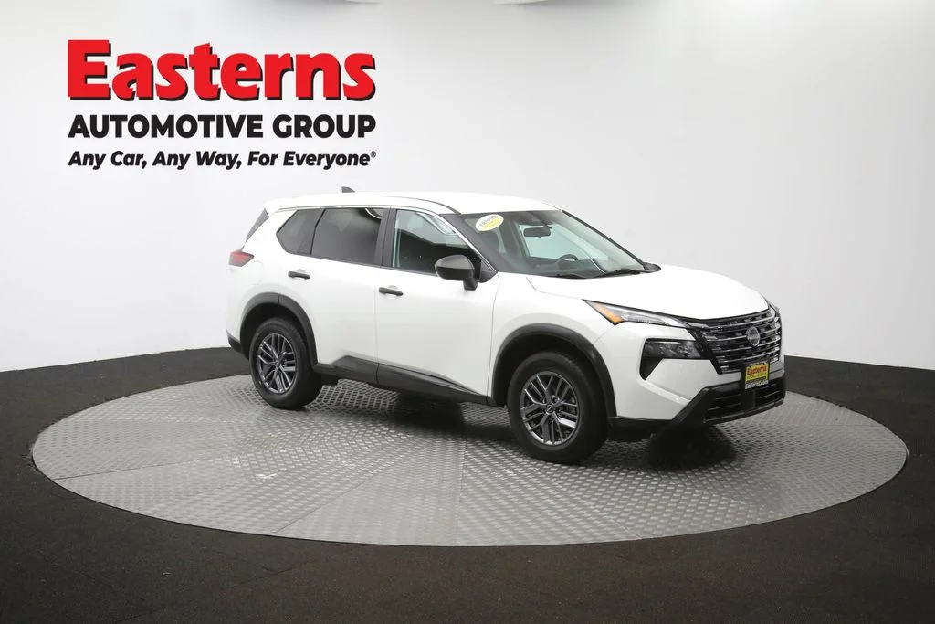 Used 2024 White Nissan S image 51