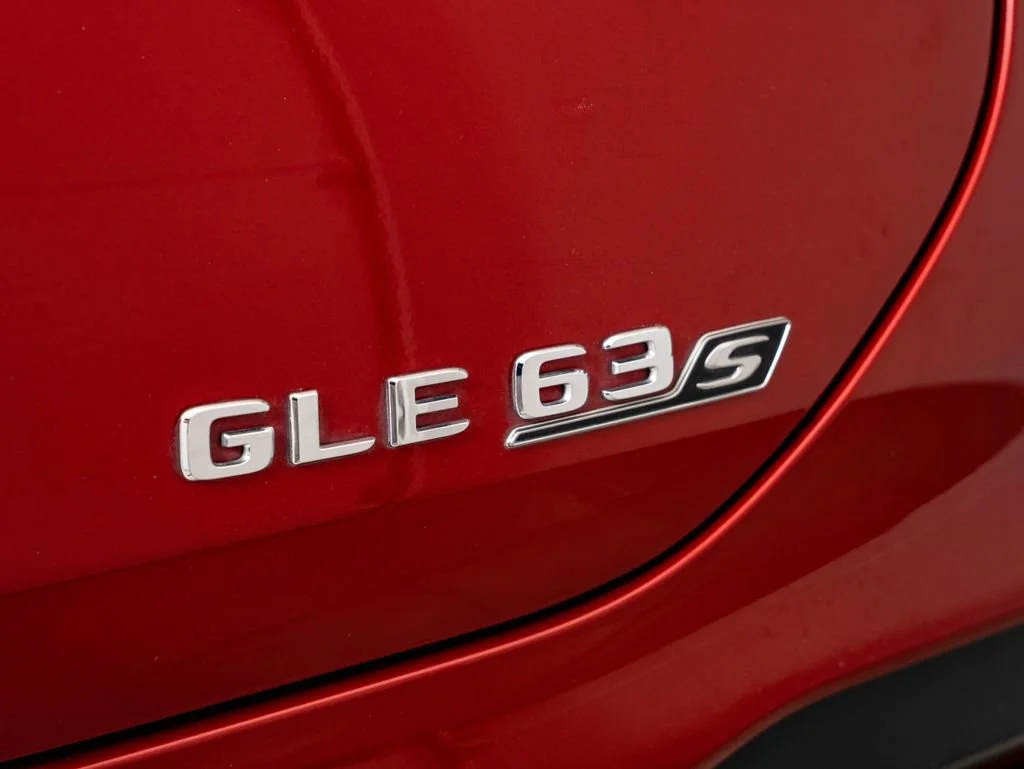 Used 2021 Designo Cardinal Red Metallic Mercedes-Benz GLE 63 S AMG® image 19