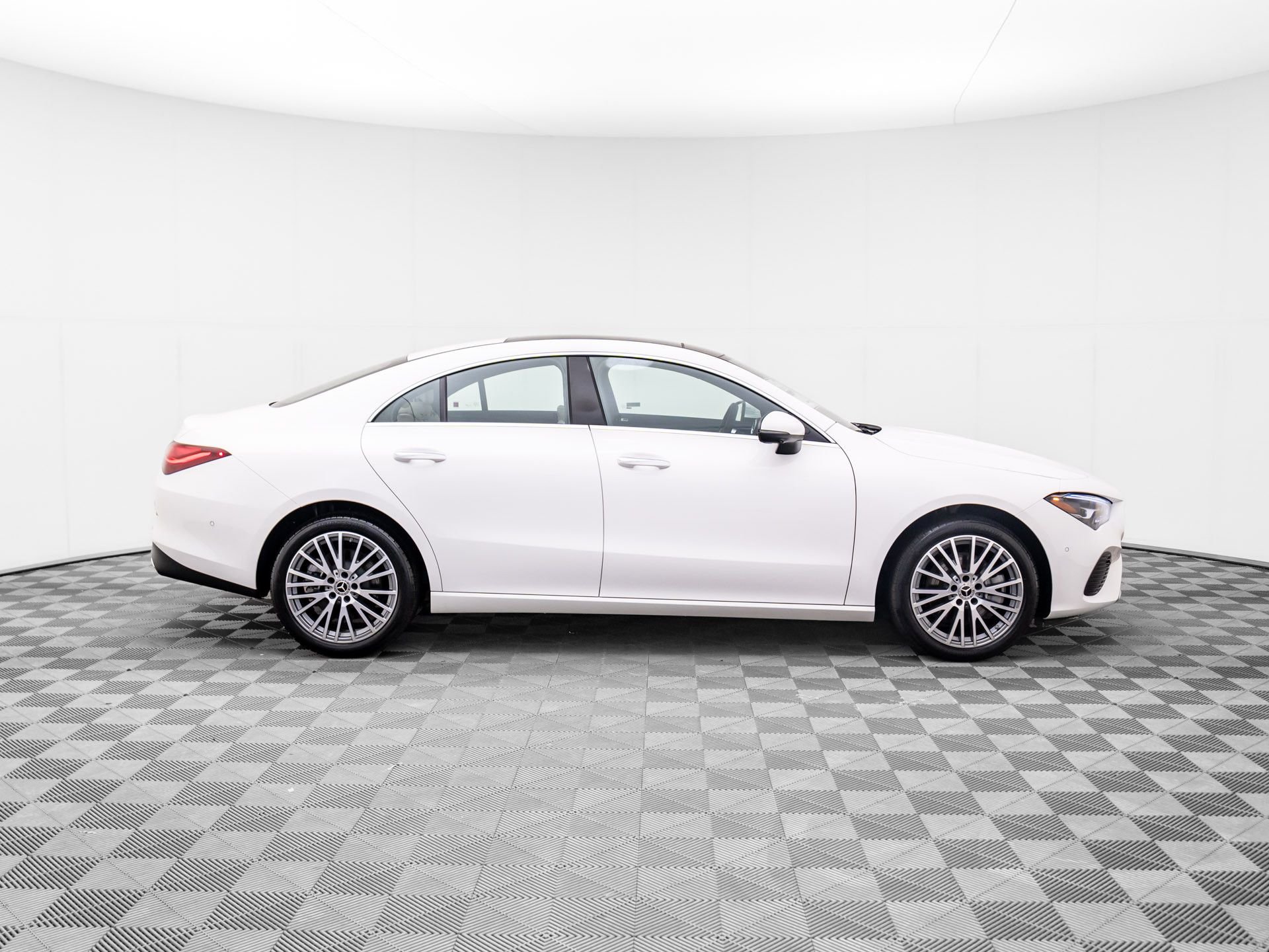 Used 2026 White Mercedes-Benz CLA 250 image 6