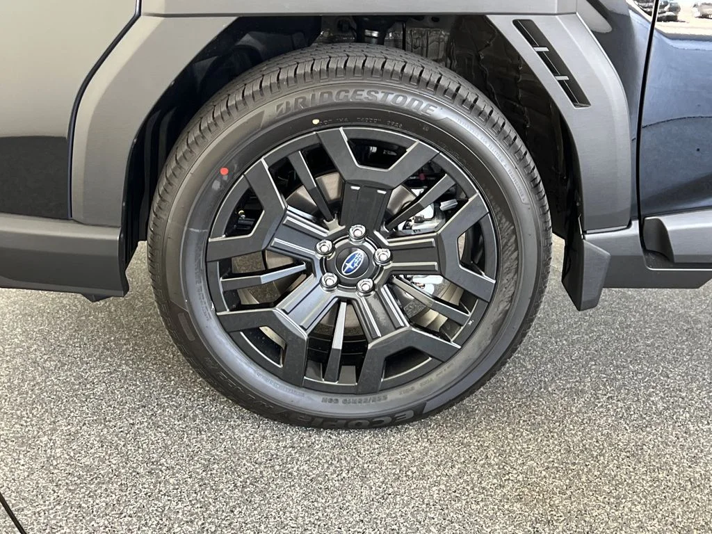 New 2026 CRYSTAL BLACK SILICA Subaru Limited XT image 28