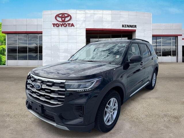 Used 2025 Agate Black Ford Active image 3