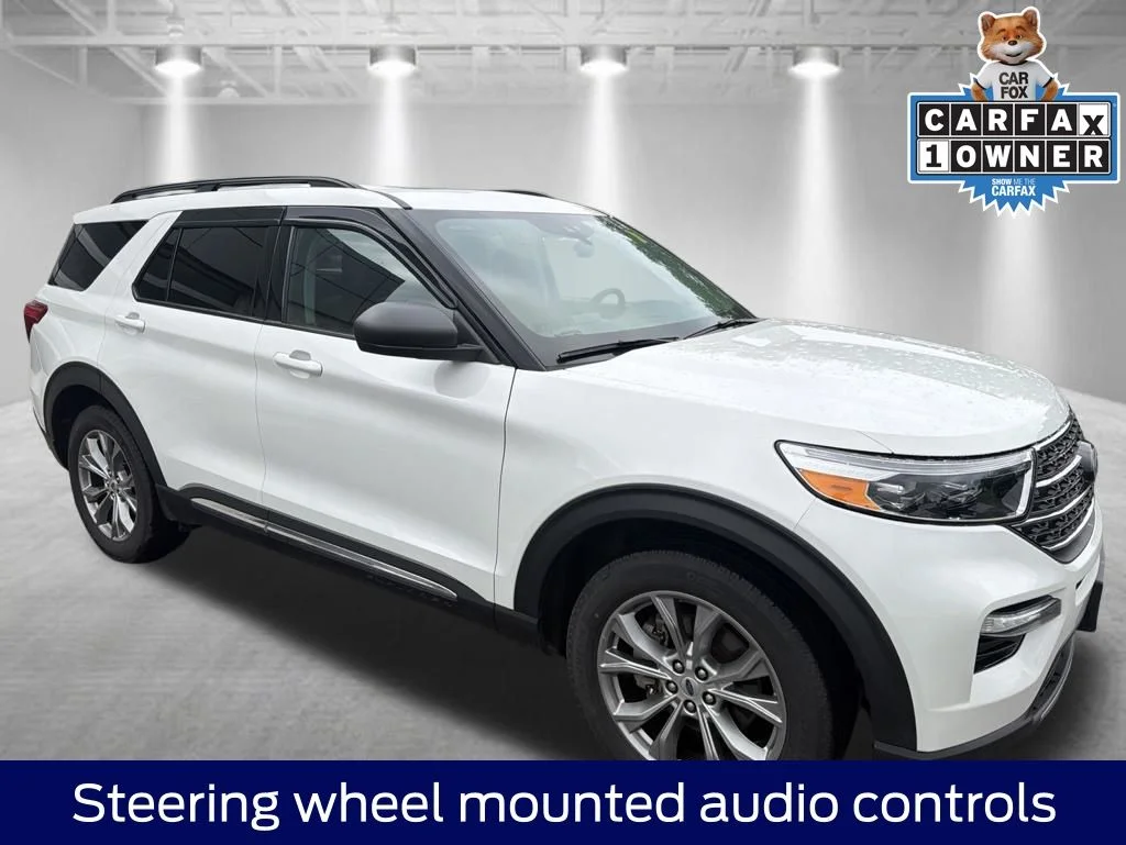 Certified Used 2023 White Metallic Ford XLT image 12
