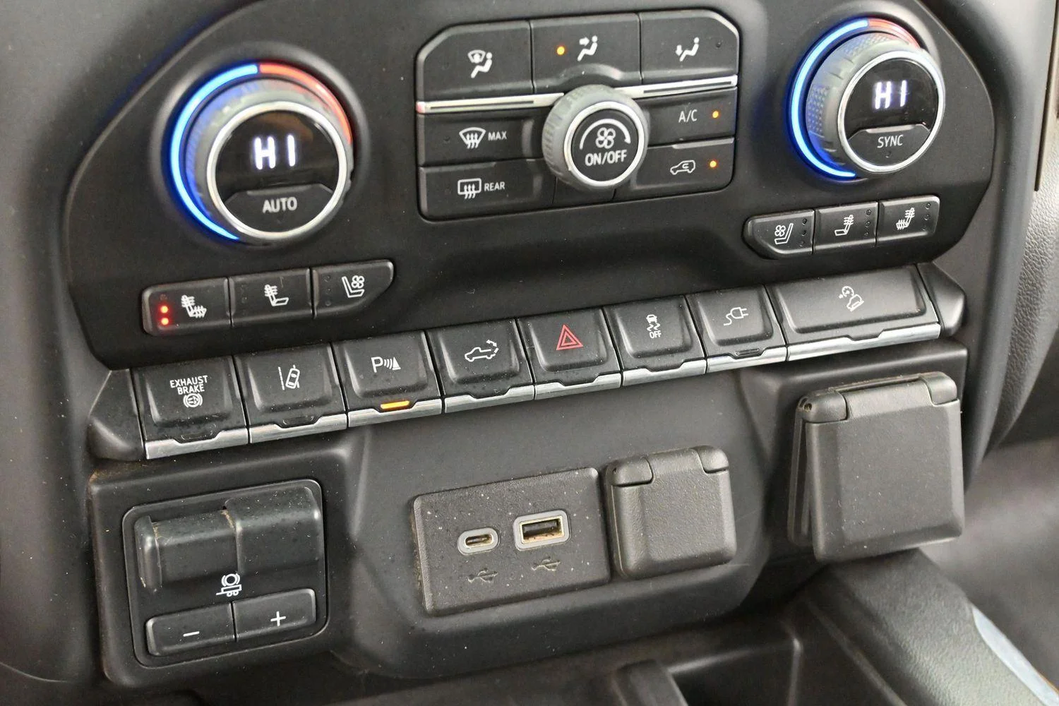 Used 2021 Cherry Red Tintcoat Chevrolet High Country image 22