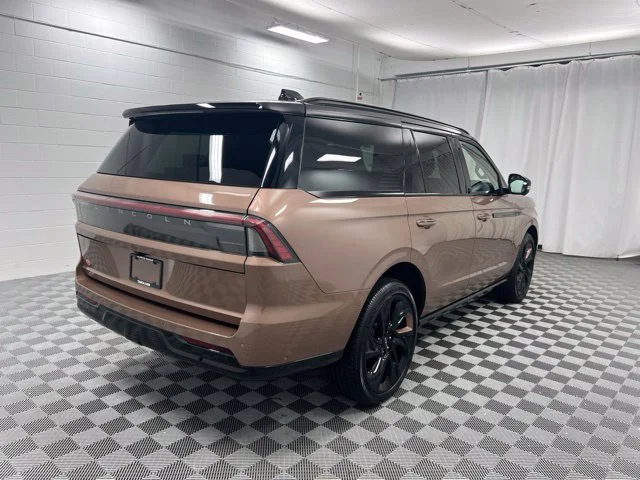 Used 2025 Brown Lincoln Black Label image 5