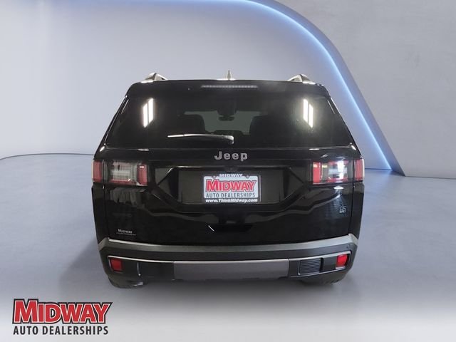 New 2026 Black Jeep  image 4