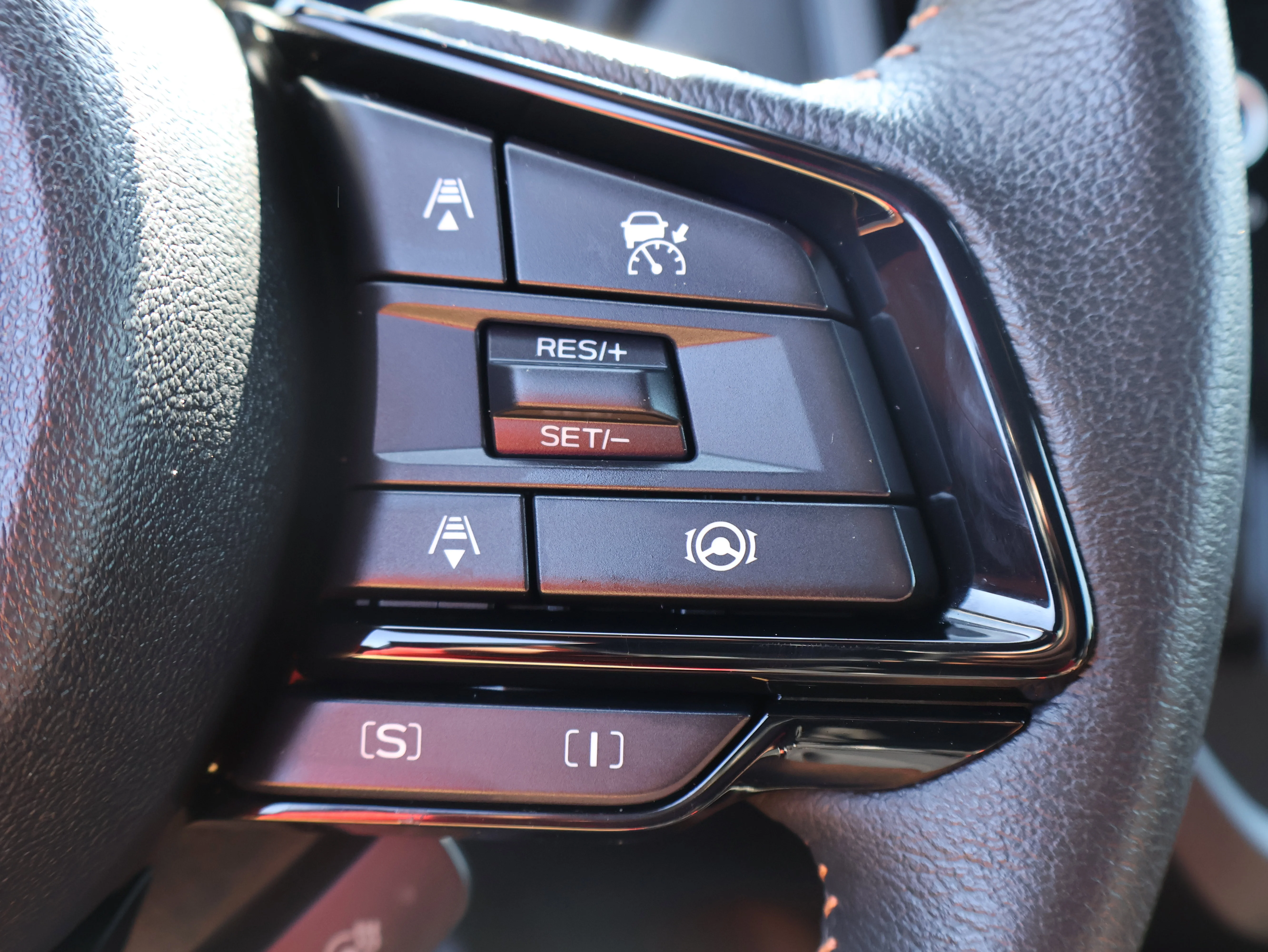 Used 2025 Magnetite Gray Metallic Subaru Touring Hybrid image 33