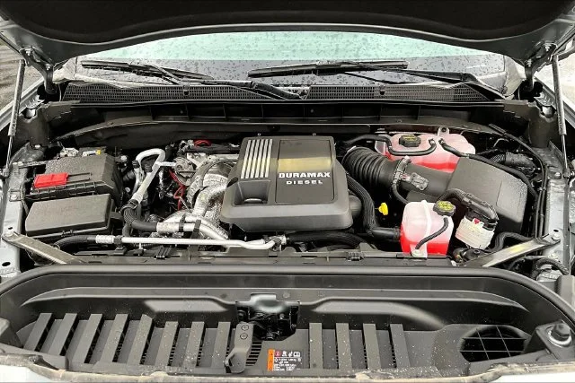 New 2026 Sterling Metallic GMC Elevation image 12