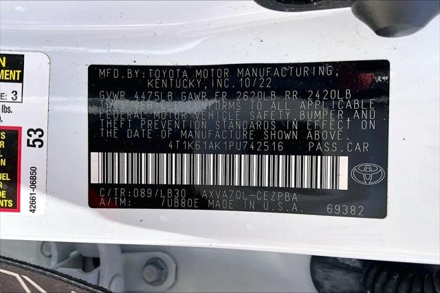 Certified Used 2023 WIND CHILL PEARL* Toyota  image 33