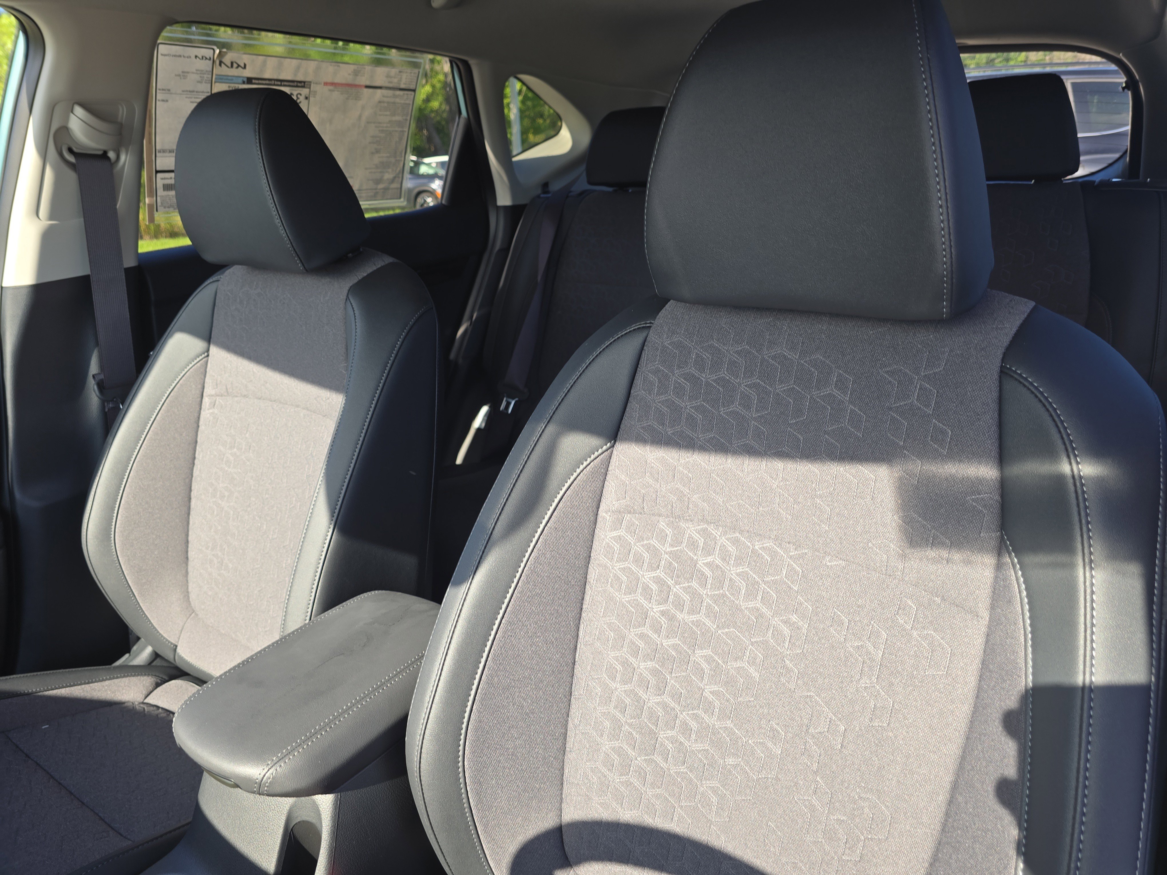 New 2026 Pluton Blue / Black Roof Kia S image 21