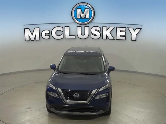Used 2023 Blue Nissan SV image 16