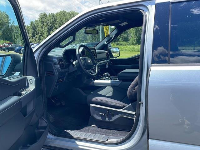 New 2026 Iconic Silver Metallic Ford XLT image 47